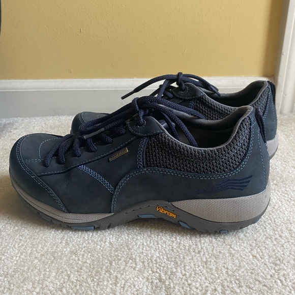 Dansko Paisley Shoes Blue Leather Waterproof Sneakers Vibram Womens SZ 37 US 7 - Picture 2 of 6